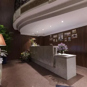 Hotel Roseland Corp