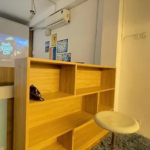 Sky House Aparthotel *