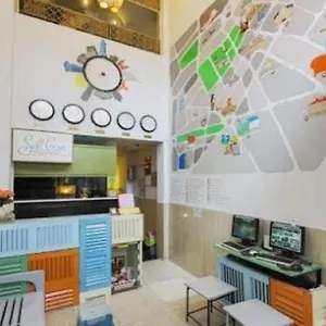 Hostel Saigon Backpackers @ Bui Vien *