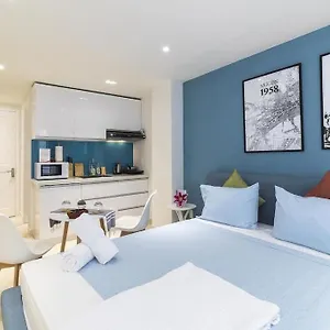 Cozrum Homes Delightful Corner Ho Chi Minh City