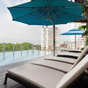 Ho Orchard Garden - Sg Airport Apartment