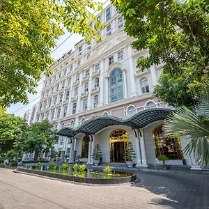 Cozrum Homes - Sonata 4* Ho Chi Minh-Byen
