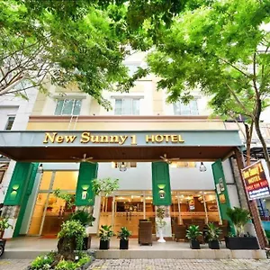 New Sunny 1 Q7 By Bay Luxury Apartment *