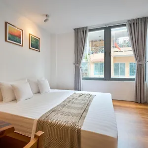 Paradox Saigon Centre-streetview-near Nguyen Hue-100m2 Rooftop Pool