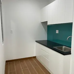 Guest house Pho Thuong Mai Sen Vang *