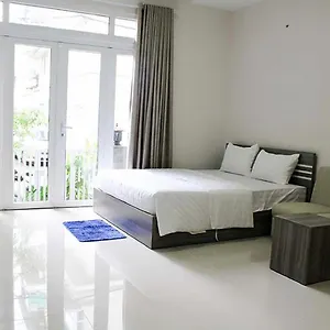 Saigon Sweet Serviced 4 *