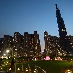 Apartment The Landmark 81 @the World's Best Skyscaper Ho Chi Minh City