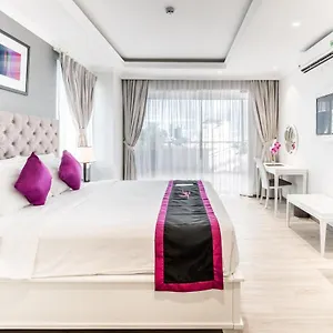 Hotel Avanti Boutique 3*