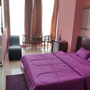 Khach San Gims Love hotel