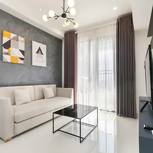 Moon Light Apartment