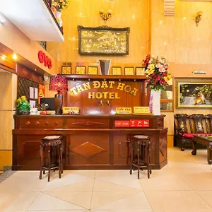 Tan Hoa & Massage Hotel