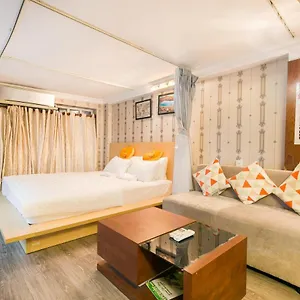 Oyo 708 The Cozi House - 2*