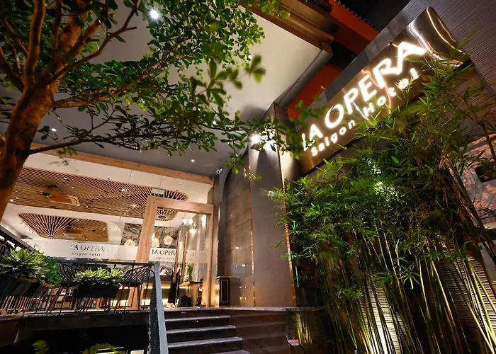 Фото La Opera Saigon Hotel Хошимин