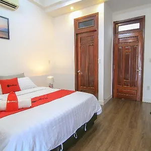 Reddoorz @ Dinh Cong Trang Ho Chi Minh City