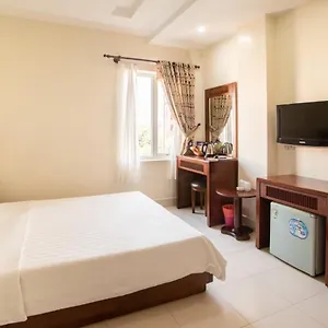Binh Hung מלון 2*