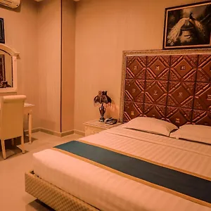 700 Fortune Hotel 2*