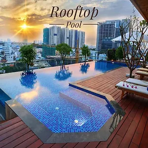 Lotus Saigon 4*