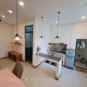 Mya's In Thao Dien Apartment *
