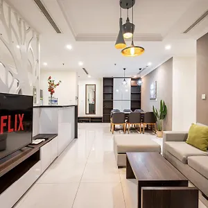 Luxury At Vinhomes Park Apartment *