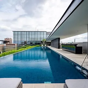Apartment The Rixx Simple @ Marq/pool/gym/netflix *