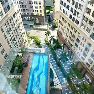 New Luxury 2 Bedroom Saigon Royal 4 Pax , Near District 1,vietnam Ap13 Apartment