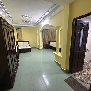 Khach San Ngan Ha *