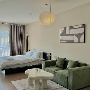 Spacious & Balcony - Walkable To Highlight Spots - Near Cong Coffee Apartment Ho Chi Minh City