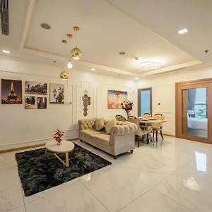 Apartment 1 Phong Ngu Landmark 81 Vinhome *