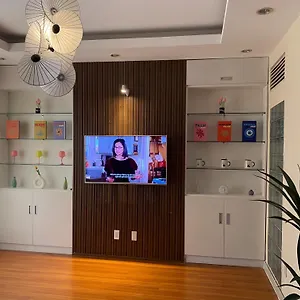 Airport Pick Up Free, Lai Gia Khi Thue Dai Apartment