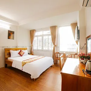 Diamond Cmt8 - Gan Am Thuc Dem Sai Gon