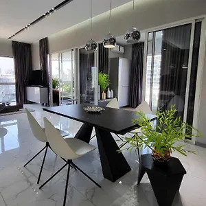 Lakeview 2, Thu Thiem - Rory's