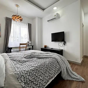 Apartment Peaceful At Ba Trung Street, District 3