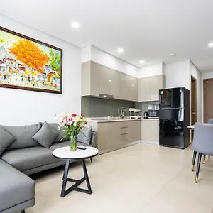 River Panorama 2 Bedroom Luxury District 7 Apartment *