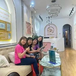 Hotel Golden Uc Chau House & 3*