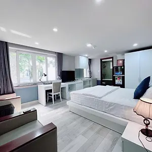Quan 7 Secc Bed & Breakfast