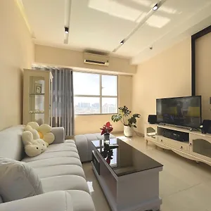70m2, 1br Netflix, D7 & Landmark81 View Sunrise North Apartment Ho Chi Minh City