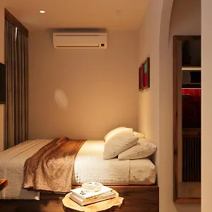 Hta Saigon Nightlife Residences - Rooftop Views & Poolside Bliss & Gym Apartment Ho Chi Minh City