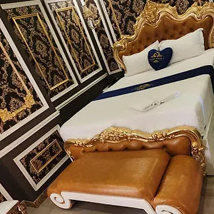 Love hotel Rosa Ho Chi Minh City