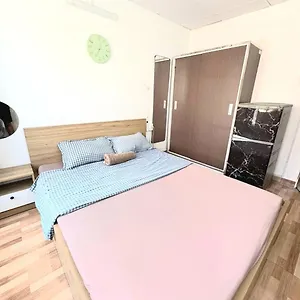 Minh House Homestay *