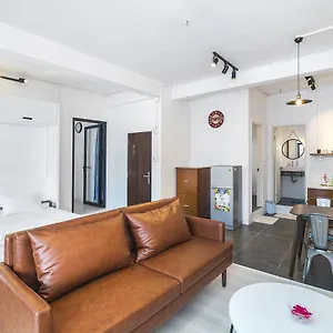 Scandinavian With Balcony In Bui Vien