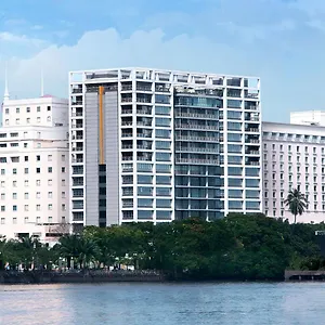 Hotel The Landmark Serviced - Managed By Peninsula 4*