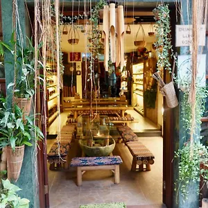 Hotel Nguyen Shack - Sai Gon