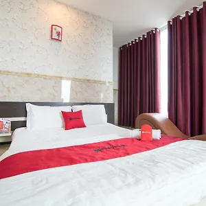 Reddoorz Near Mien Tay Bus Station 2 Hotel 3*