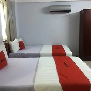 Hotel Reddoorz Near Hoa Lu Stadium Ho Chi Minh City
