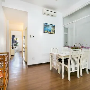 Luna Thao Dien Homestay