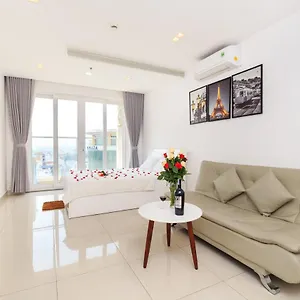 Apartment Sky Center Near Airport