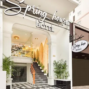 Spring House Saigon Park 3*