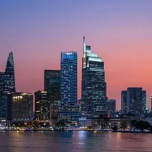 Hilton Saigon 5*