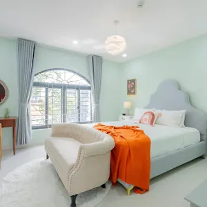 מלון Amila Nguyen Hue By Sazi 2*