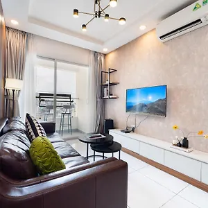 Apartment Elegant 2 Bedroom- Good Location- Yolohomesaigon- Terra
